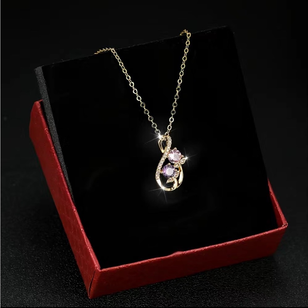 Amethyst & Rose Quartz stones necklace NEW Rose shaped stones - Picture 2 of 5